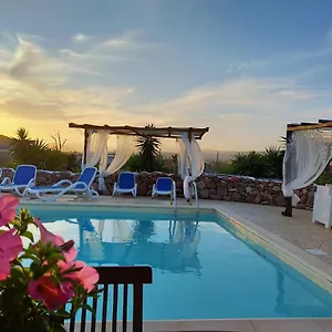 Pensión Sa Corti De Sa Perda Piscinas